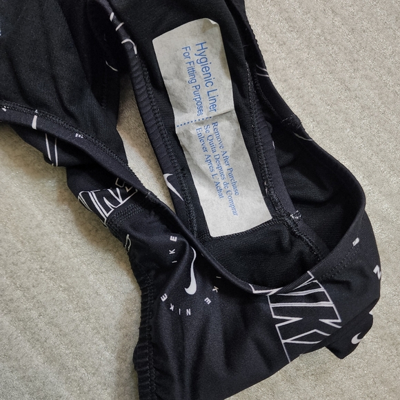 NWT Nike Hydrastrong Multi Print Cutout One Piece Swimsuit Black Size 2 - Picture 15 of 16